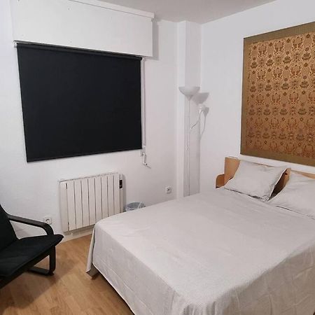 Habitacion Privada En El Centro De Madrid Exterior foto