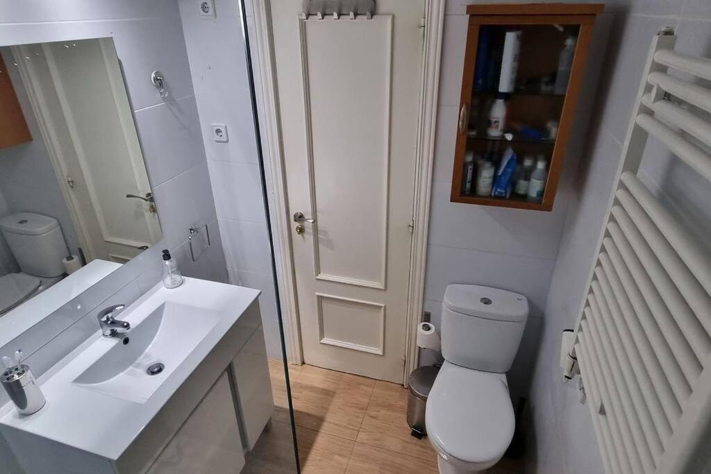 Habitacion Privada En El Centro De Madrid Exterior foto